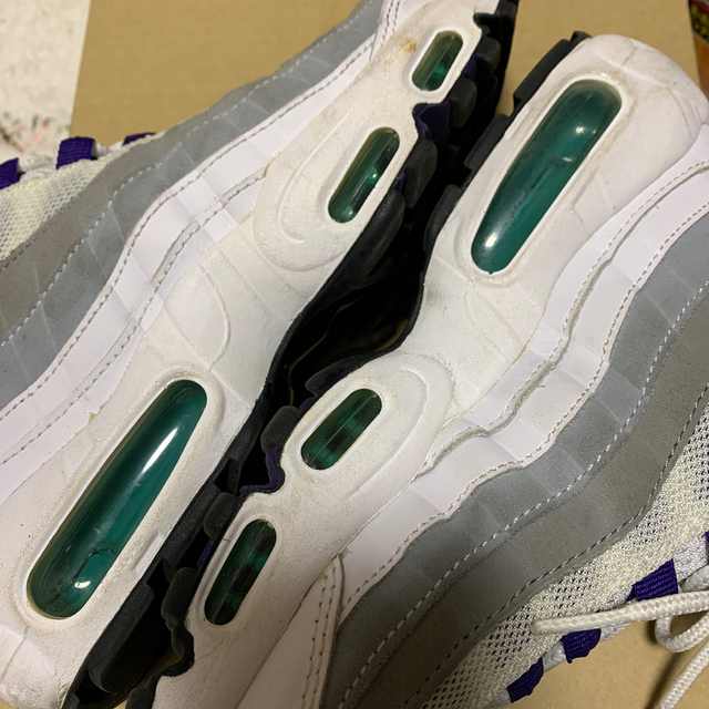 NIKE(ナイキ)のNIKE AIR MAX 95 グレープ レディースの靴/シューズ(スニーカー)の商品写真