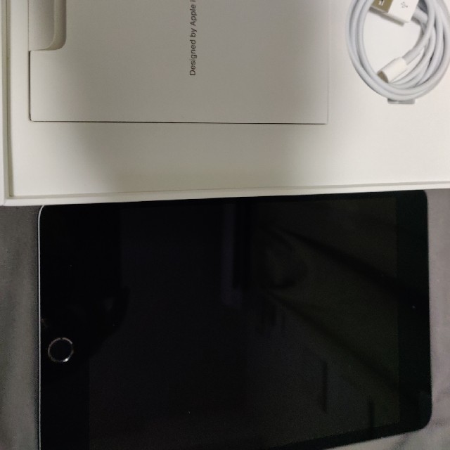 タブレットIPad mini5 wifi 64GB