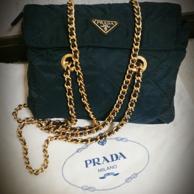 PRADAチェーンバッグトートバッグ