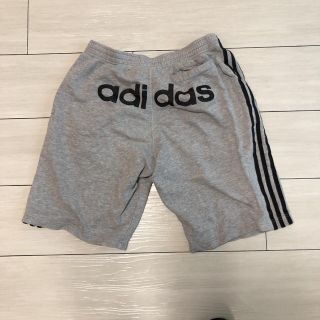 アディダス(adidas)のアディダス　　ショートパンツ専用にて(ショートパンツ)