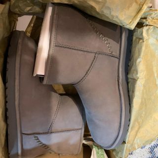 アグ(UGG)のUGG ムートンブーツ(ブーツ)