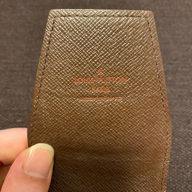 LOUIS VUITTON(ルイヴィトン)の【LOUIS VUITTON】ダミエ シガレットケース メンズのファッション小物(タバコグッズ)の商品写真