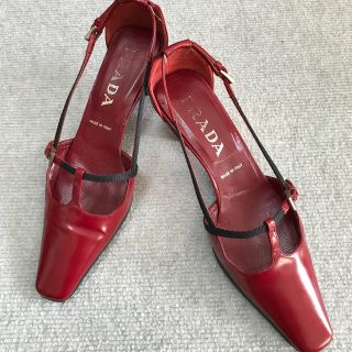PRADA(ハイヒール/パンプス ・ レッド/赤色系)のフリマ PRADA(ハイヒール/パンプス ・ レッド/赤色系)のフリマ