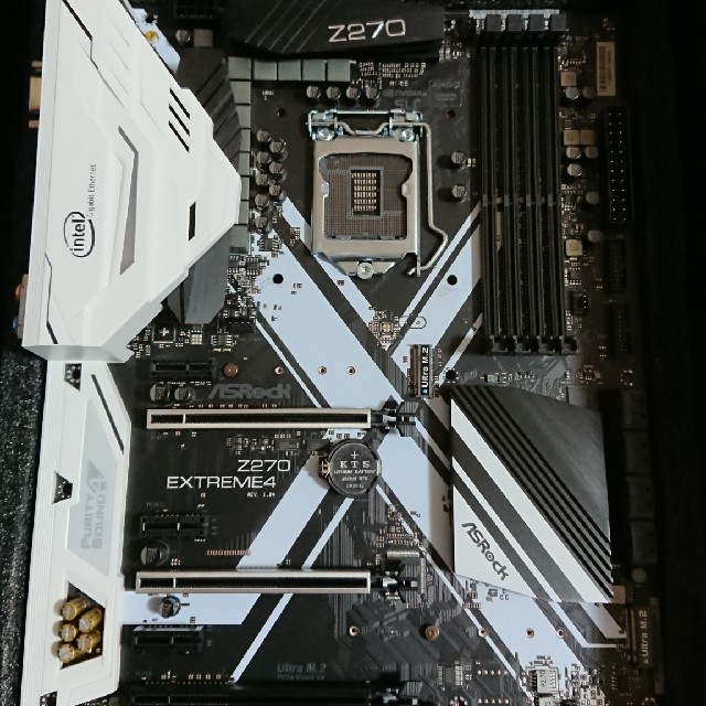 ASRock Z270 EXTREME4