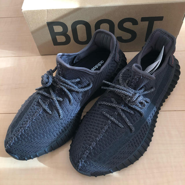 adidas  YEEZY BOOST 350 V2 イージーブースト