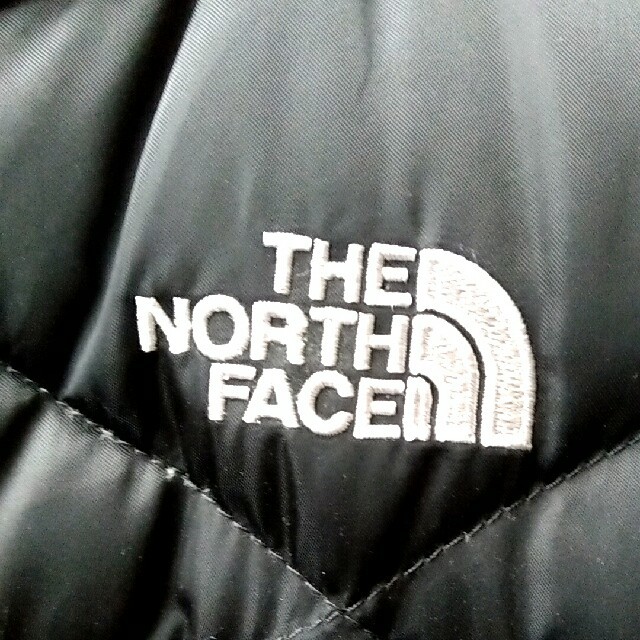 THE NORTH FACE(ザノースフェイス)のTHE NORTH FACE ダウンベスト S GIRL'S XL(18) レディースのジャケット/アウター(ダウンベスト)の商品写真