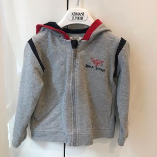 アルマーニ ジュニア(ARMANI JUNIOR)のアルマーニベビー  ジップアップパーカー　アルマーニジュニア　アウター　パーカー(ジャケット/上着)