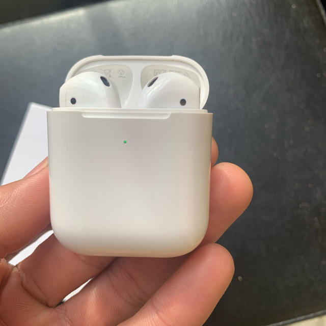 AirPods 第二