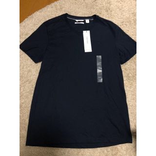 カルバンクライン(Calvin Klein)の新品　Calvin Klein Ｖネック　Tシャツ(Tシャツ/カットソー(半袖/袖なし))