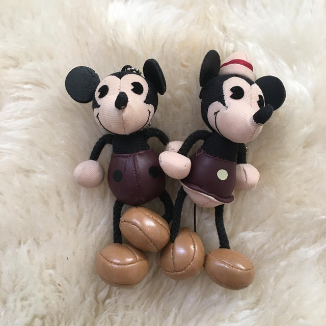 Disney(ディズニー)のミッキーミニーキーホルダー♡ エンタメ/ホビーのおもちゃ/ぬいぐるみ(キャラクターグッズ)の商品写真