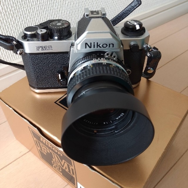 ニコン New FM2 + Nikkor f1.4/50 2