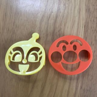 バンダイ(BANDAI)の☆アンパンマン☆ドキンちゃん☆キャラ弁☆ふりかけの台座(弁当用品)