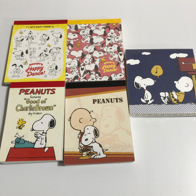 Snoopy スヌーピー メモ帳の通販 By Orafu プロフィール必読 スヌーピーならラクマ