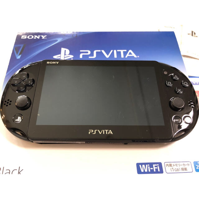 PSVITA 本体  PCH-2000 ZA11, おまけ付 1