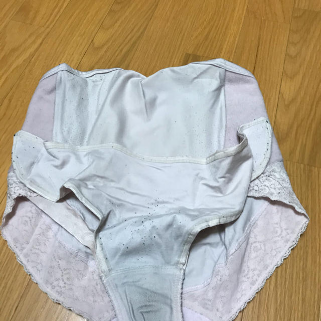 Wacoal(ワコール)のワコール　妊婦帯　腹帯　マタニティガードル　パンツ型　マタニティL キッズ/ベビー/マタニティのマタニティ(その他)の商品写真