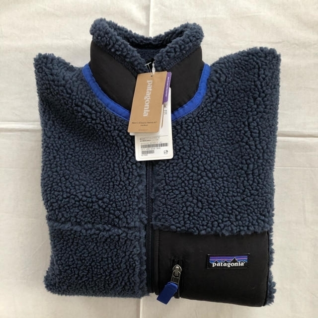 patagonia(パタゴニア)の【新品】 パタゴニア クラシック・レトロX・ジャケット 23056 XS メンズのジャケット/アウター(ブルゾン)の商品写真