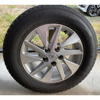 グッドイヤー(Goodyear)のＲ様専用スタッドレスタイヤホイールセット(タイヤ・ホイールセット)