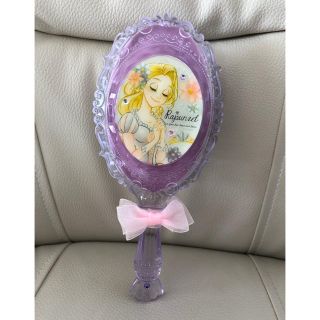 ディズニー(Disney)のラプンツェル　ヘアブラシ　美品(ヘアブラシ/クシ)