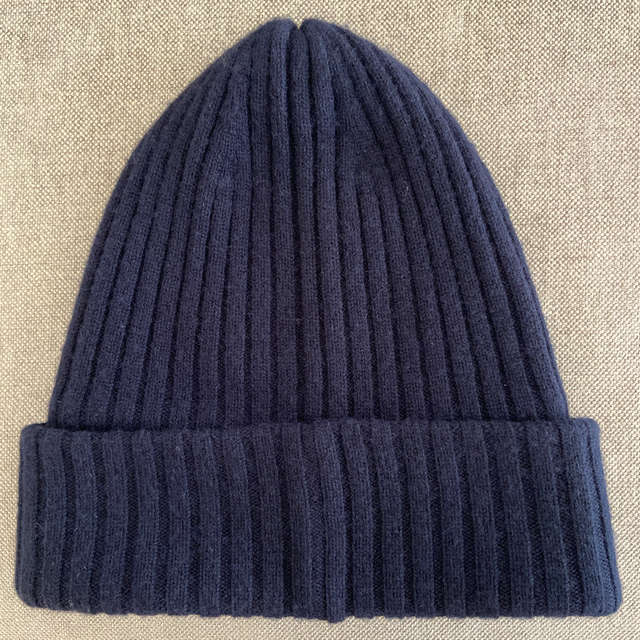 DEUXIEME CLASSE(ドゥーズィエムクラス)の最新お値下げ　美品　AP STUDIO knit cap ネイビー レディースの帽子(ニット帽/ビーニー)の商品写真