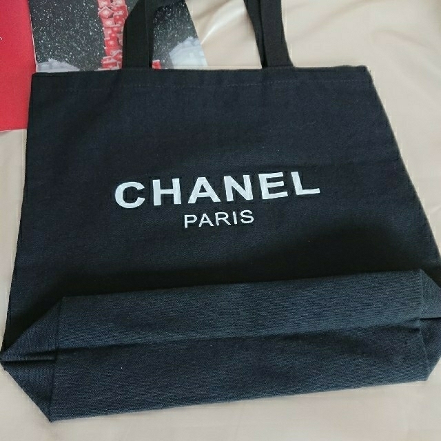 CHANEL(シャネル)のCHANELノベルティ…トートバッグ レディースのバッグ(トートバッグ)の商品写真