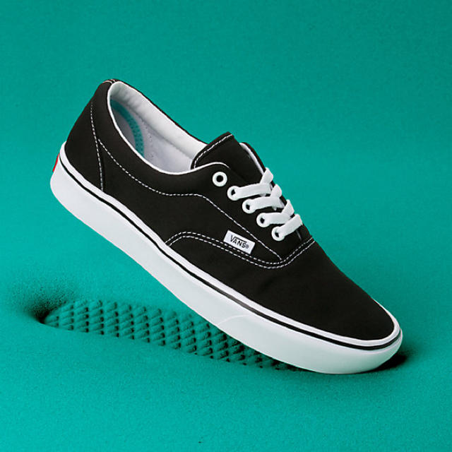 vans comfycush authentic era