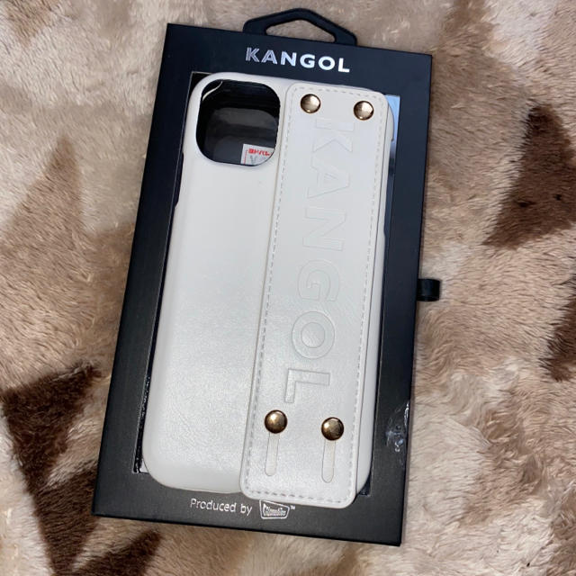 KANGOL(カンゴール)のiPhoneケース　iPhone11 KANGOL 白  スマホ/家電/カメラのスマホアクセサリー(iPhoneケース)の商品写真