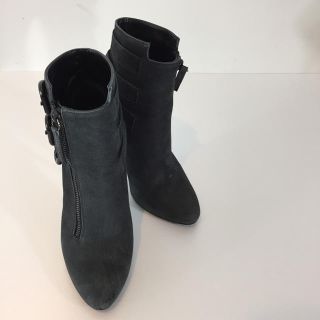 ジュゼッペザノッティ(GIUZEPPE ZANOTTI)のジュゼッペザノッティ ショートブーツ ブラック サイズ35 ベルト ハイヒール(ブーティ)