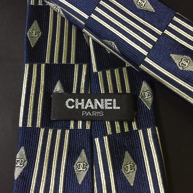 CHANEL(シャネル)のネクタイ CHANEL メンズのファッション小物(ネクタイ)の商品写真