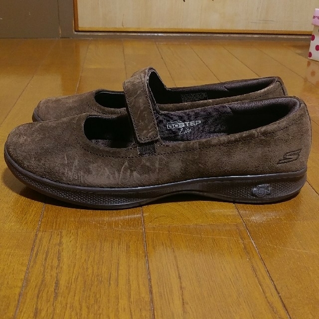 SKECHERS(スケッチャーズ)の【6905円から値下】★スケッチャーズ★ GO STEP Lite 24.5cm レディースの靴/シューズ(サンダル)の商品写真