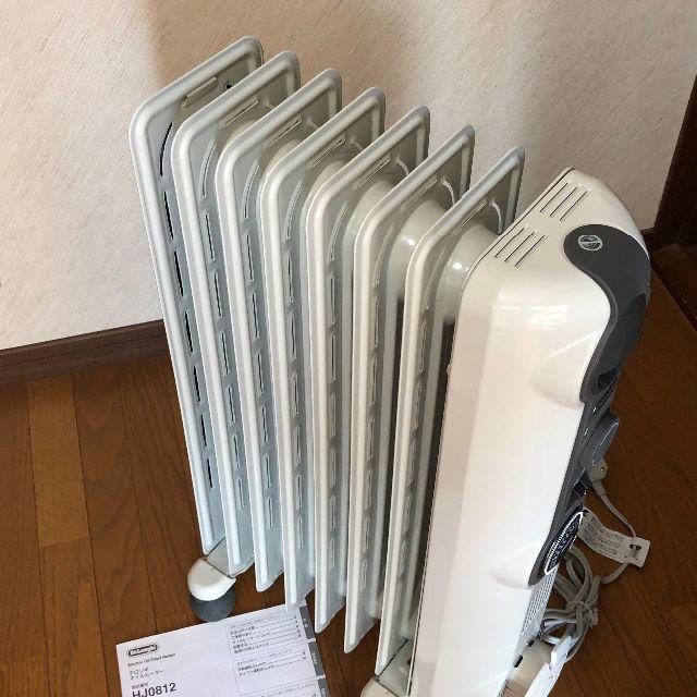 DeLonghi(デロンギ)の美品 デロンギ オイルヒーターHJ0812 スマホ/家電/カメラの冷暖房/空調(オイルヒーター)の商品写真