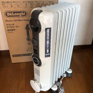 デロンギ(DeLonghi)の美品 デロンギ オイルヒーターHJ0812(オイルヒーター)