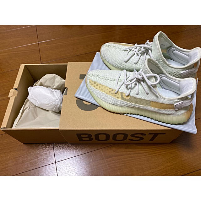 adidas(アディダス)のYEEZY BOOST 350 V2 hyperspace メンズの靴/シューズ(スニーカー)の商品写真