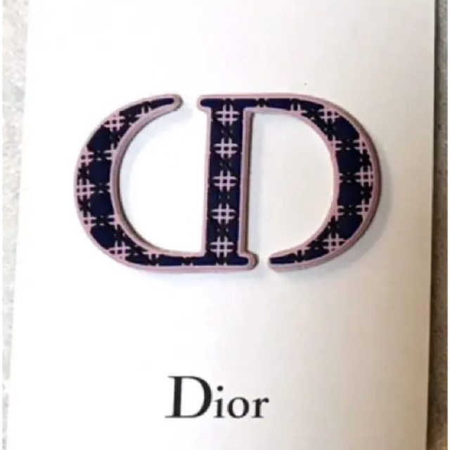 Dior(ディオール)の♡ Dior 【非売品】ステッカー & ノート【匿名配送・送料無料】値下げ中♡ コスメ/美容のベースメイク/化粧品(その他)の商品写真