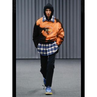 バレンシアガ(Balenciaga)の【初売り】BALENCIAGA 17 AW ブリーチスウェット正規品　GR8購入(スウェット)