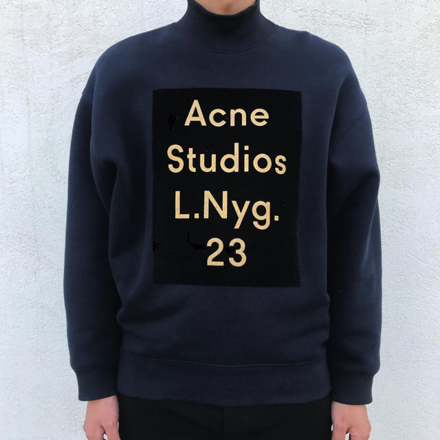 Acne studious ニット