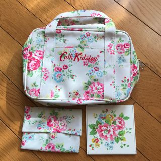 キャスキッドソン(Cath Kidston)のポーチ・ポケットティッシュケース・ミラー(ポーチ)