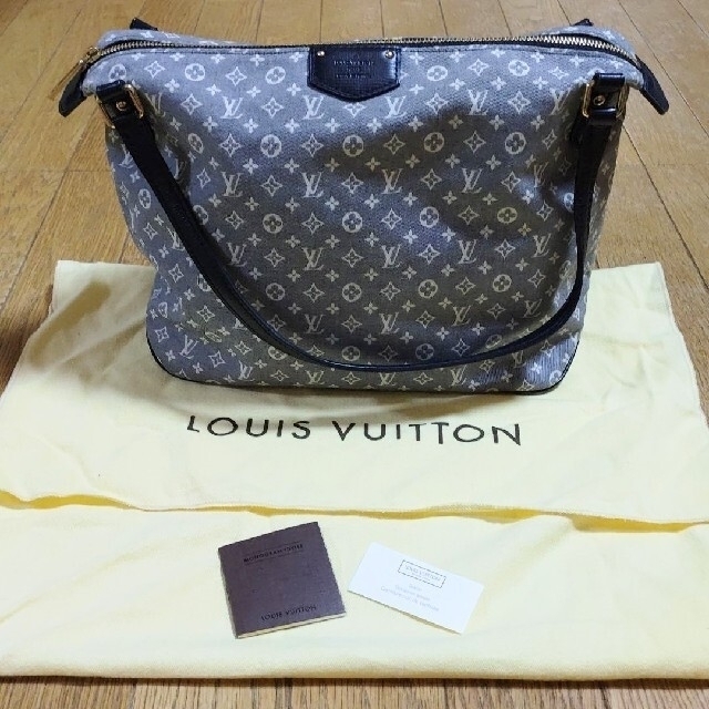 LOUIS VUITTONバッグ