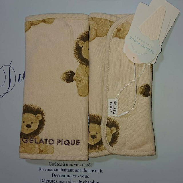 gelato pique(ジェラートピケ)のライオン baby 抱っこひもカバー キッズ/ベビー/マタニティの外出/移動用品(抱っこひも/おんぶひも)の商品写真