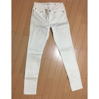 リーバイス(Levi's)のリーバイス パンツ ホワイト(スキニーパンツ)