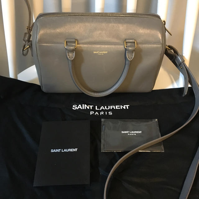 Saint Laurent(サンローラン)のサンローラン  ダッフル　グレー レディースのバッグ(ショルダーバッグ)の商品写真