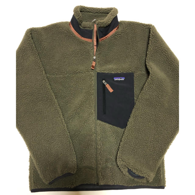 patagonia(パタゴニア)の新品　PatagoniaパタゴニアレトロX カーキMサイズ メンズのジャケット/アウター(ブルゾン)の商品写真