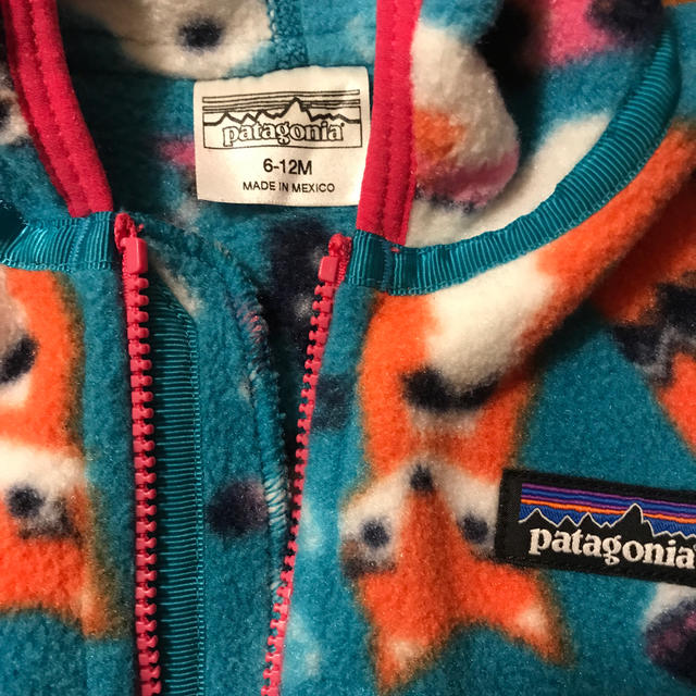 patagonia(パタゴニア)の美品　パタゴニア　ベビーシンチラカーディガン　フリース　サイズ12m/80 キッズ/ベビー/マタニティのベビー服(~85cm)(ジャケット/コート)の商品写真