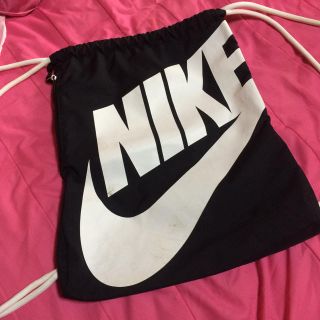 ナイキ(NIKE)のNIKEナップサック(その他)