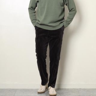 コモリ(COMOLI)のAURALEE ウォッシュドコーデュロイテーパードパンツ 18AW【完売品】(スラックス)