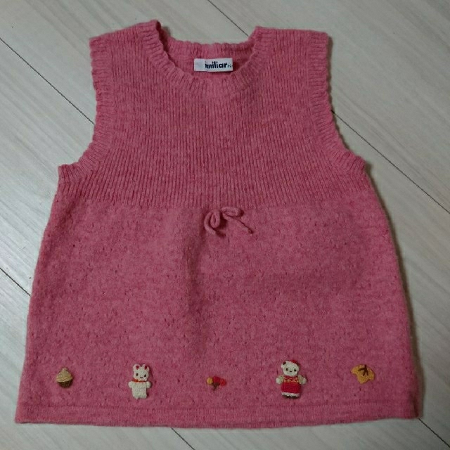 familiar(ファミリア)のファミリア ニットベスト  100cm キッズ/ベビー/マタニティのキッズ服女の子用(90cm~)(ニット)の商品写真