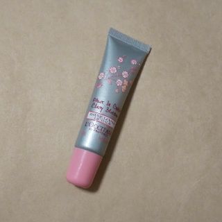 ロクシタン(L'OCCITANE)の残量7割☆ロクシタン☆L'OCCITANE☆リップバーム☆チェリーブロッサム(リップケア/リップクリーム)