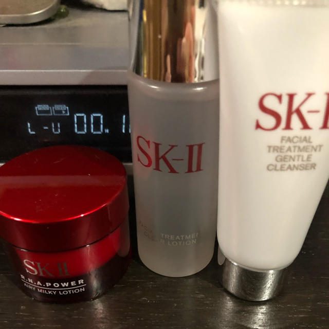 SK-II(エスケーツー)のSK-Ⅱ クレンザー&拭き取り化粧水&クリーム ミニセット 新品未使用 値下げ コスメ/美容のキット/セット(サンプル/トライアルキット)の商品写真