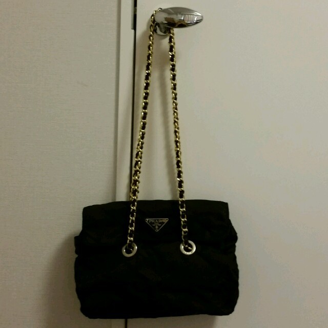 PRADA ナイロンチェーンBag