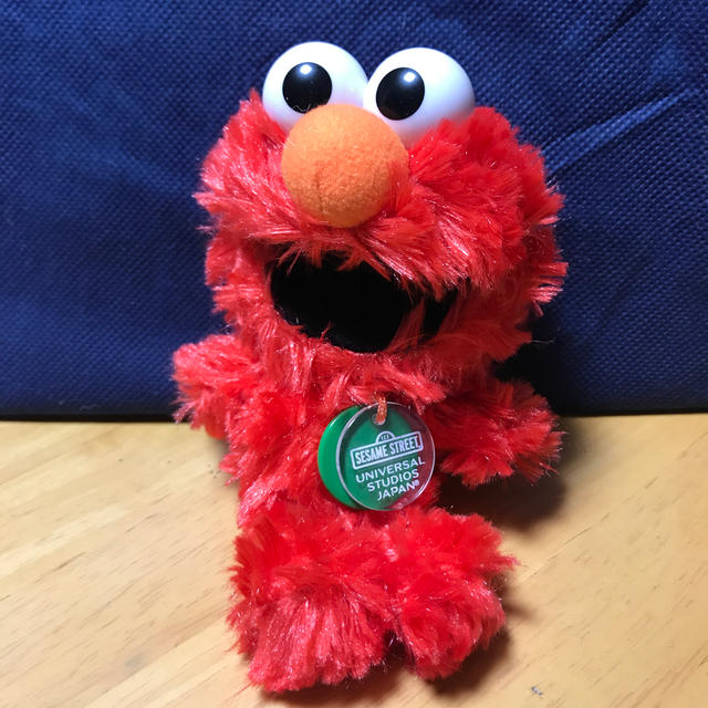 SESAME STREET(セサミストリート)のエルモ セサミストリート ぬいぐるみ　マスコット エンタメ/ホビーのおもちゃ/ぬいぐるみ(ぬいぐるみ)の商品写真