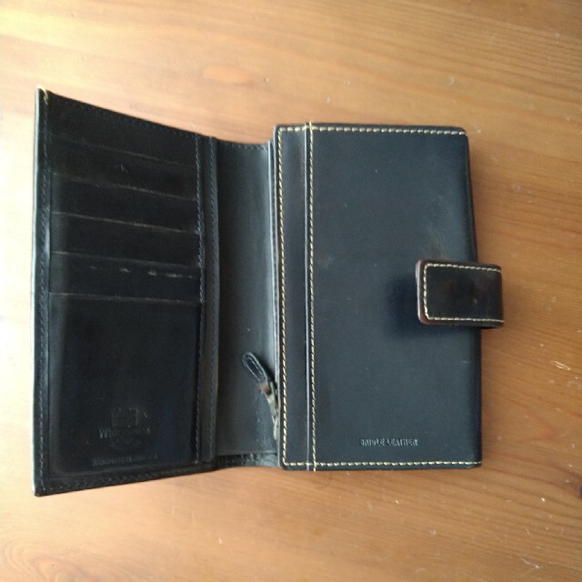 WHITEHOUSE COX(ホワイトハウスコックス)のWhitehouseCox財布 メンズのファッション小物(折り財布)の商品写真